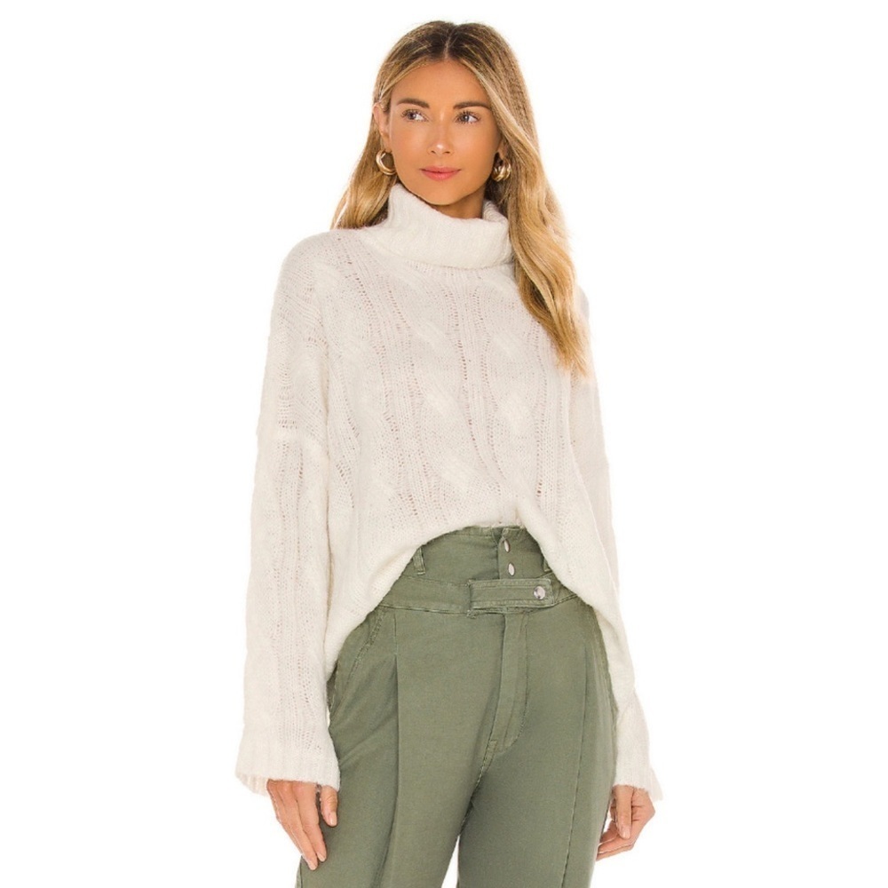 NEW Tularosa Cream Turtleneck Sweater - Picture 1 of 14